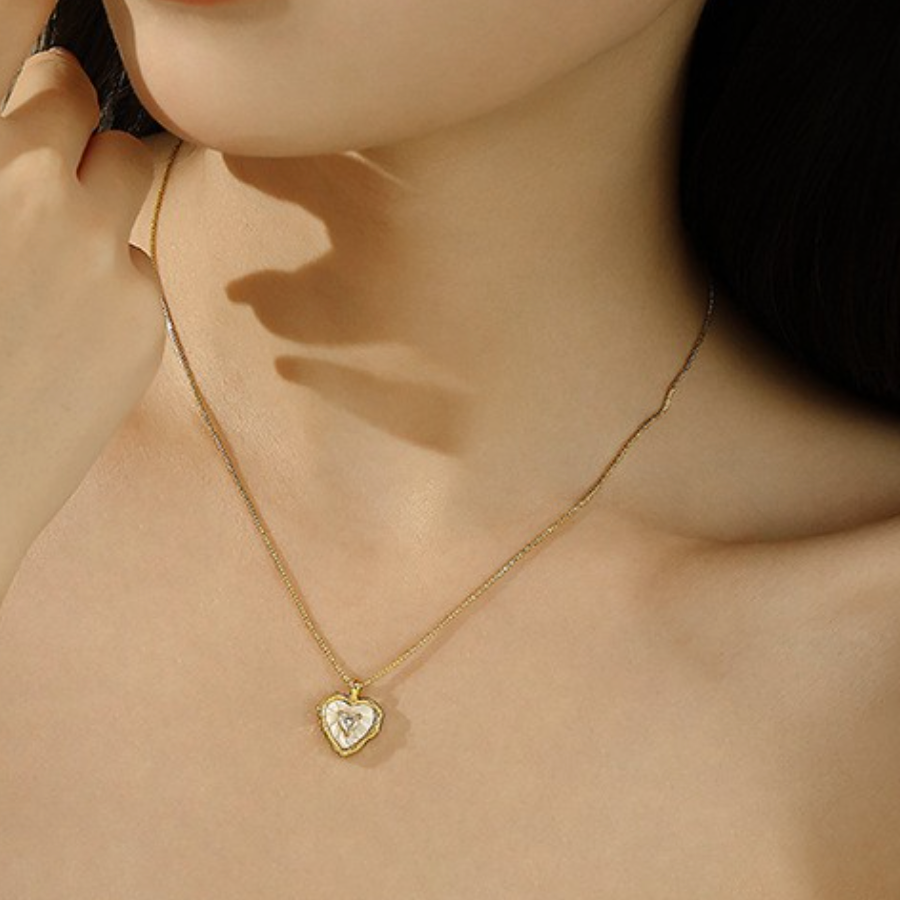 Gold-Plated Exquisite Necklace with Heart Shaped Natural Shell and Zircon Pendant