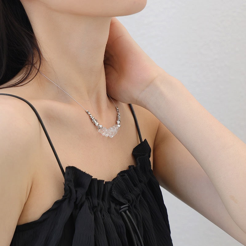 Platinum-Plated Minimalist Metal Aestheticl Style Irregular Glass and Metal Necklace