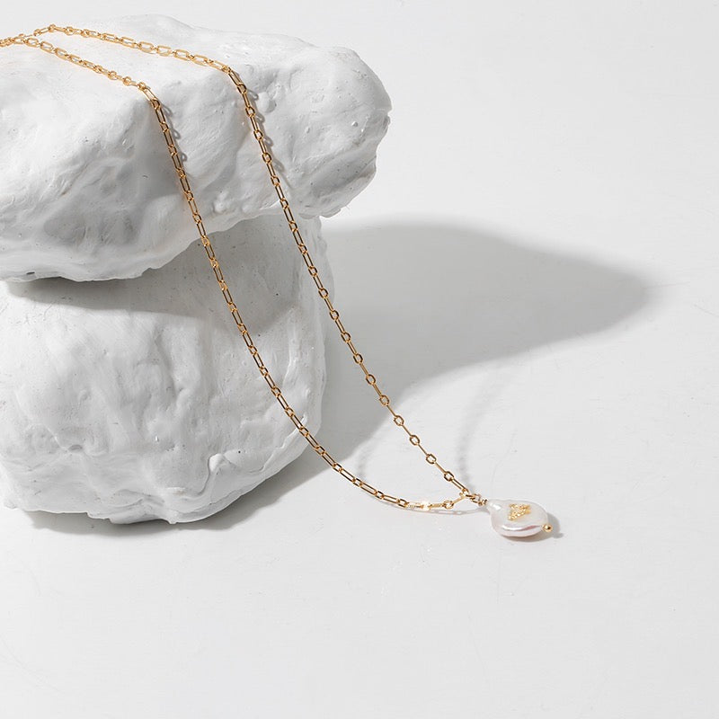 Gold-Plated Baroque Pearl Pendant Necklace